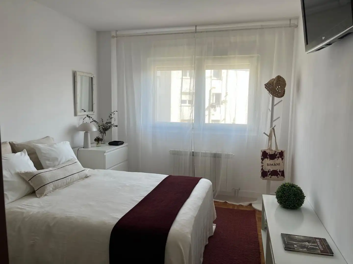 Habitación de Apartamento de alquiler en La Pereda
