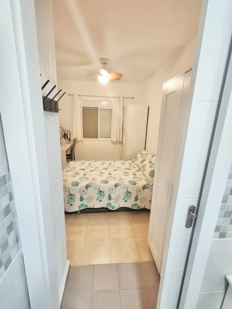 Bedroom of Apartments for rent in Torrevieja  with Air Conditioner, Furnished and Balcony