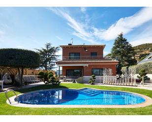 Jardí de Casa o xalet en venda en Badalona amb Aire condicionat, Calefacció i Jardí privat