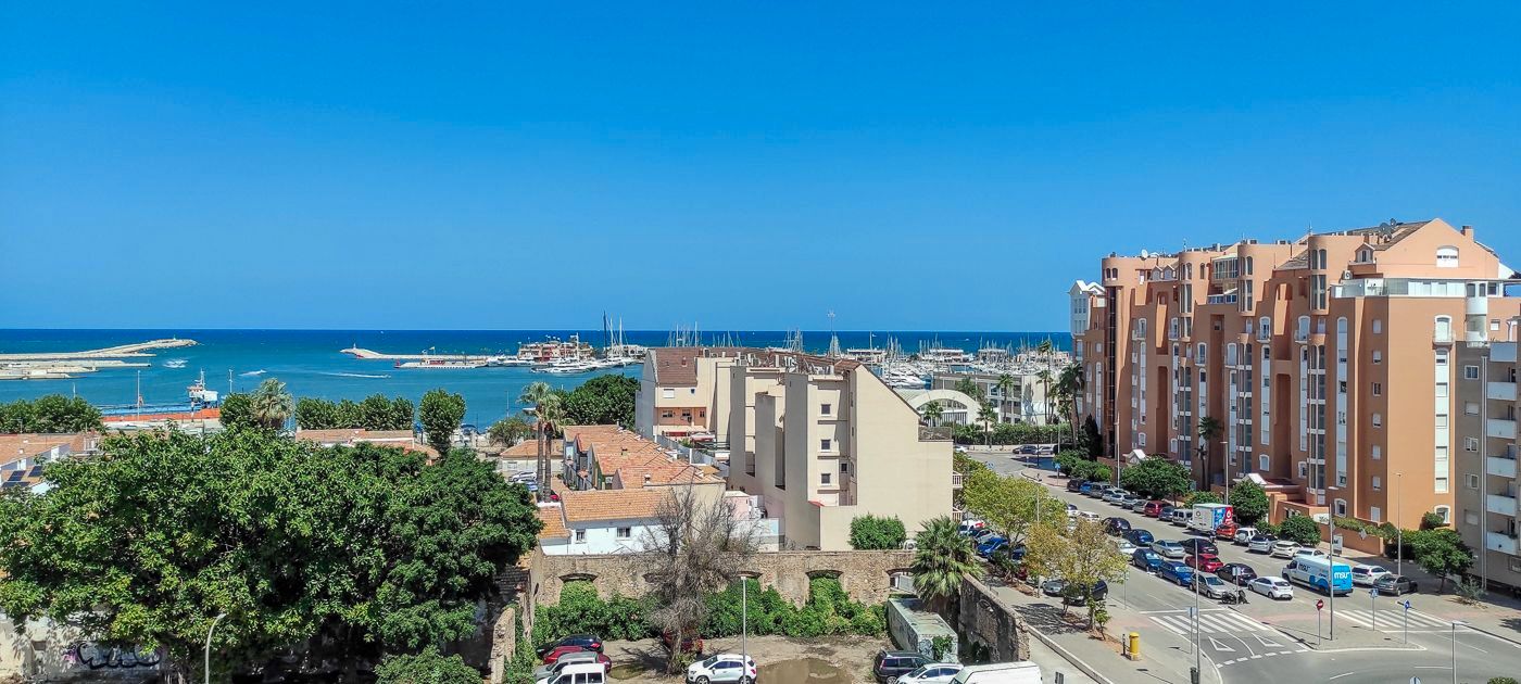 Exterior view of Apartment for sale in Dénia  with Air Conditioner, Heating and Terrace