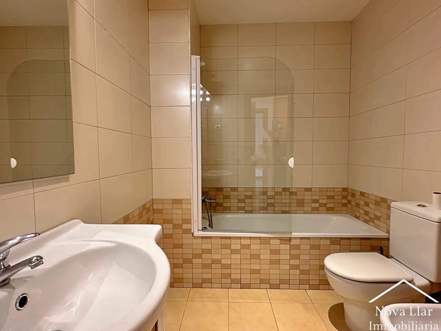 Baño de Piso en venta en Ripoll con Calefacción