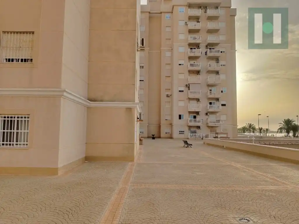Vista exterior de Piso en venta en Cartagena