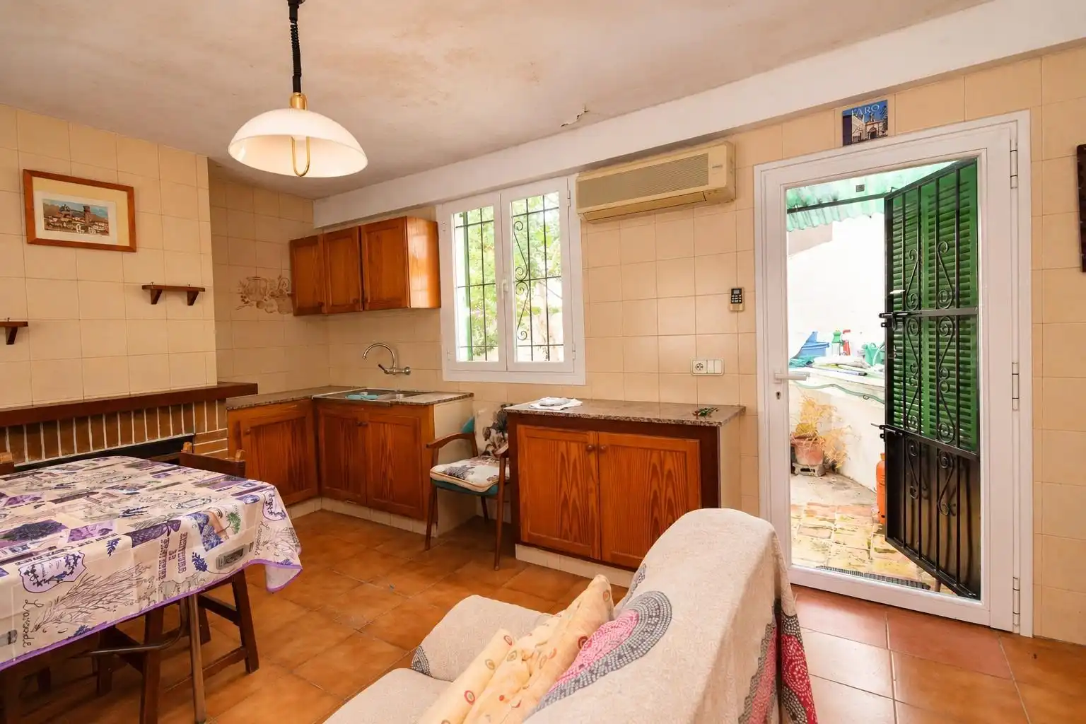 Cuina de Casa o xalet en venda en  Palma de Mallorca amb Jardí privat