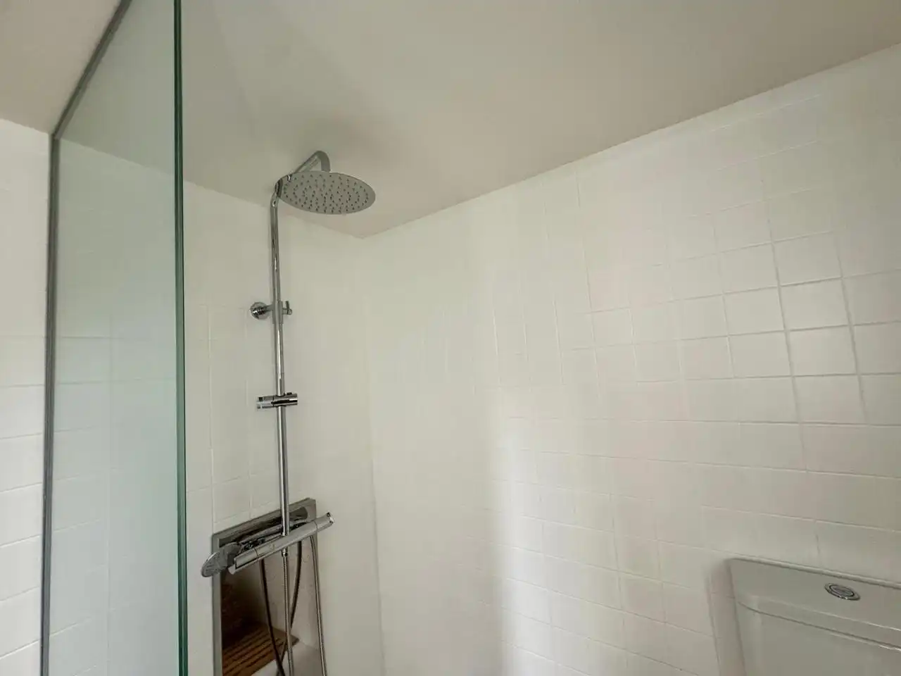 Bathroom of Office for sale in A Coruña Capital 