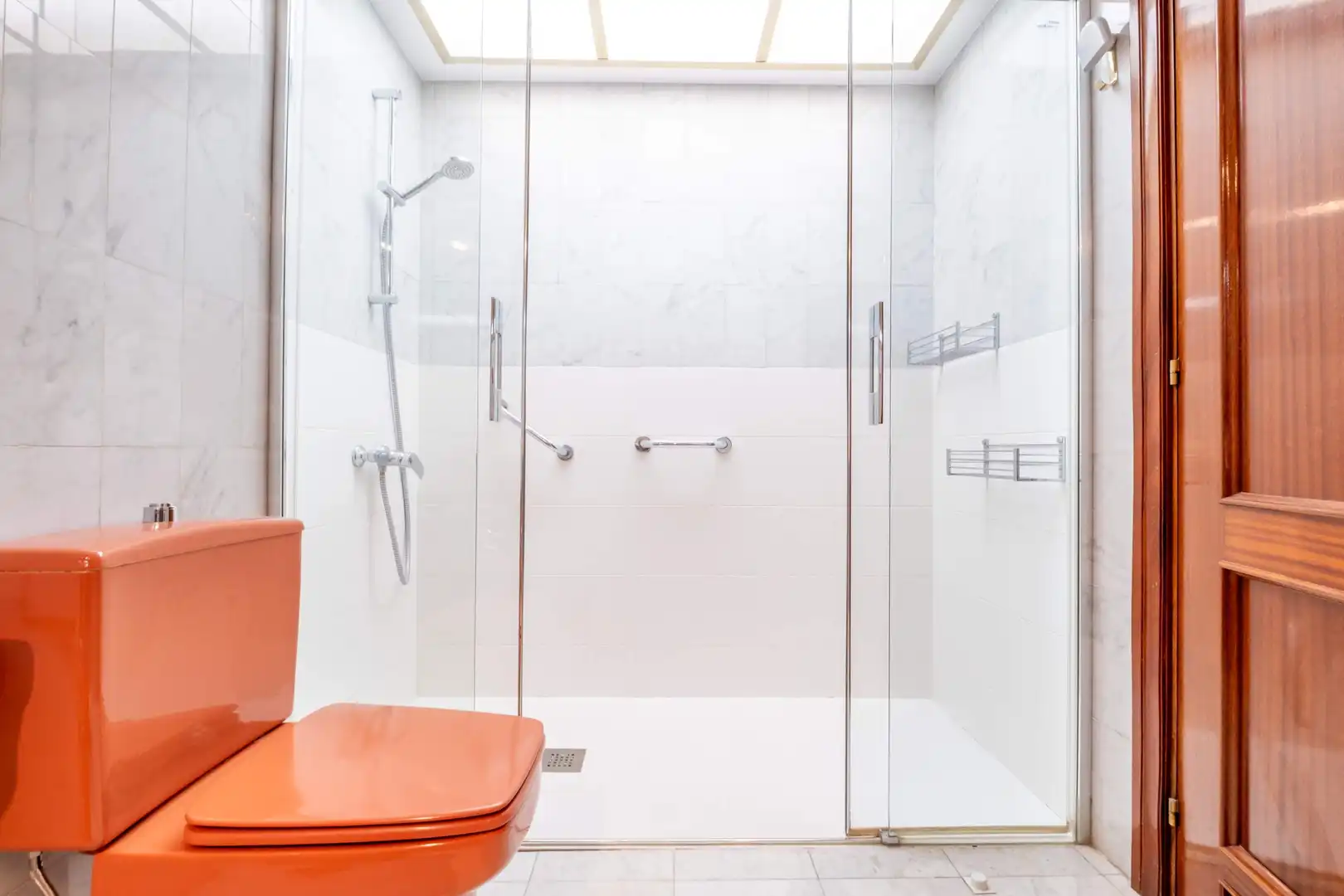 Bathroom of Flat for sale in Zaragoza  with Air Conditioner, Heating and Terrace
