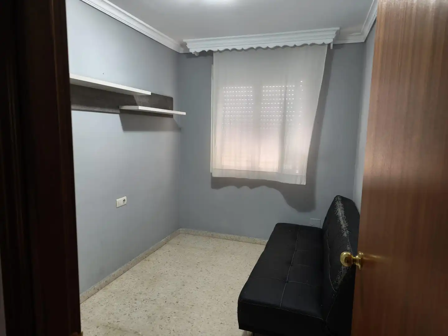 Piso con ascensor en venta en El Rinconcillo, imagen 6