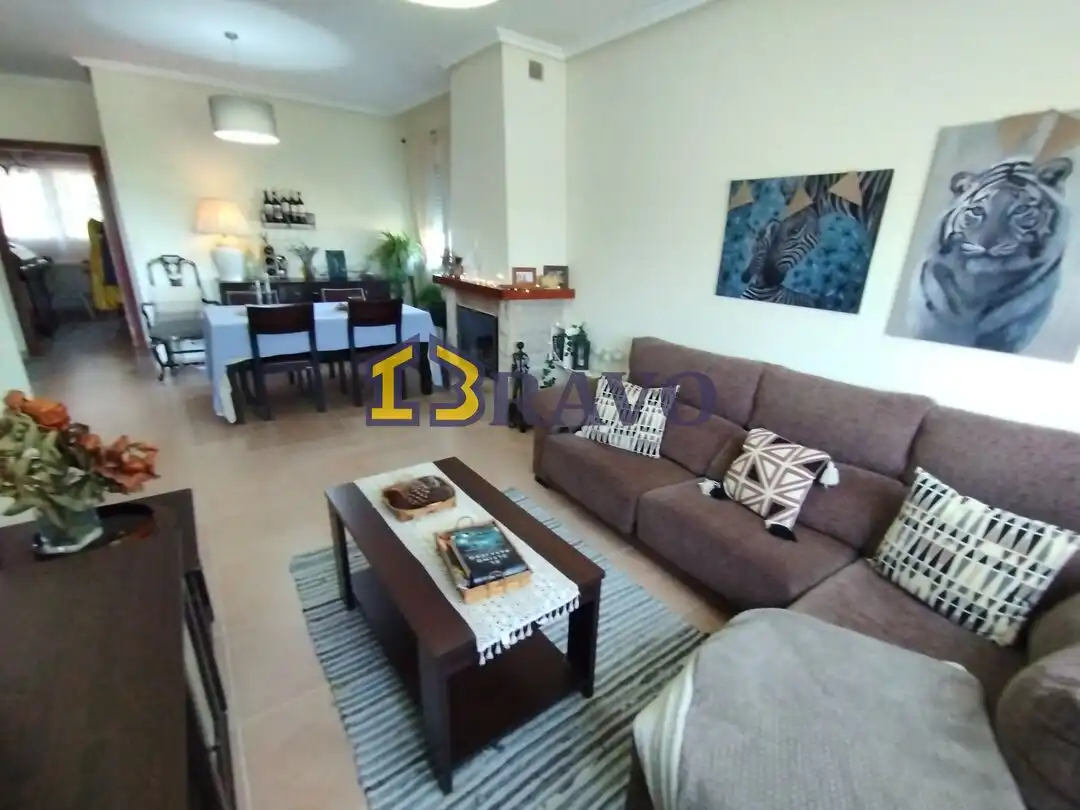 Casa en venda a Medina de Pomar, imagen 9