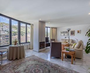 Sala d'estar de Casa o xalet en venda en  Granada Capital amb Aire condicionat, Calefacció i Parquet