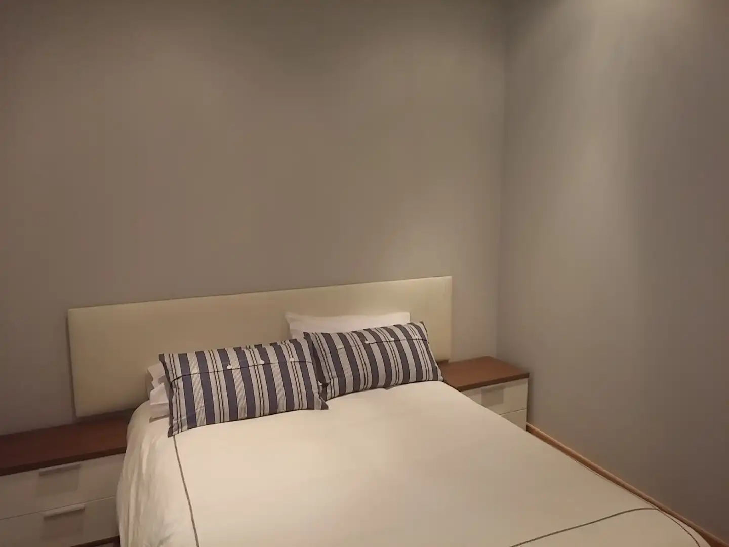 Habitación de Piso de alquiler en Madrid con Aire acondicionado, Calefacción y Amueblado