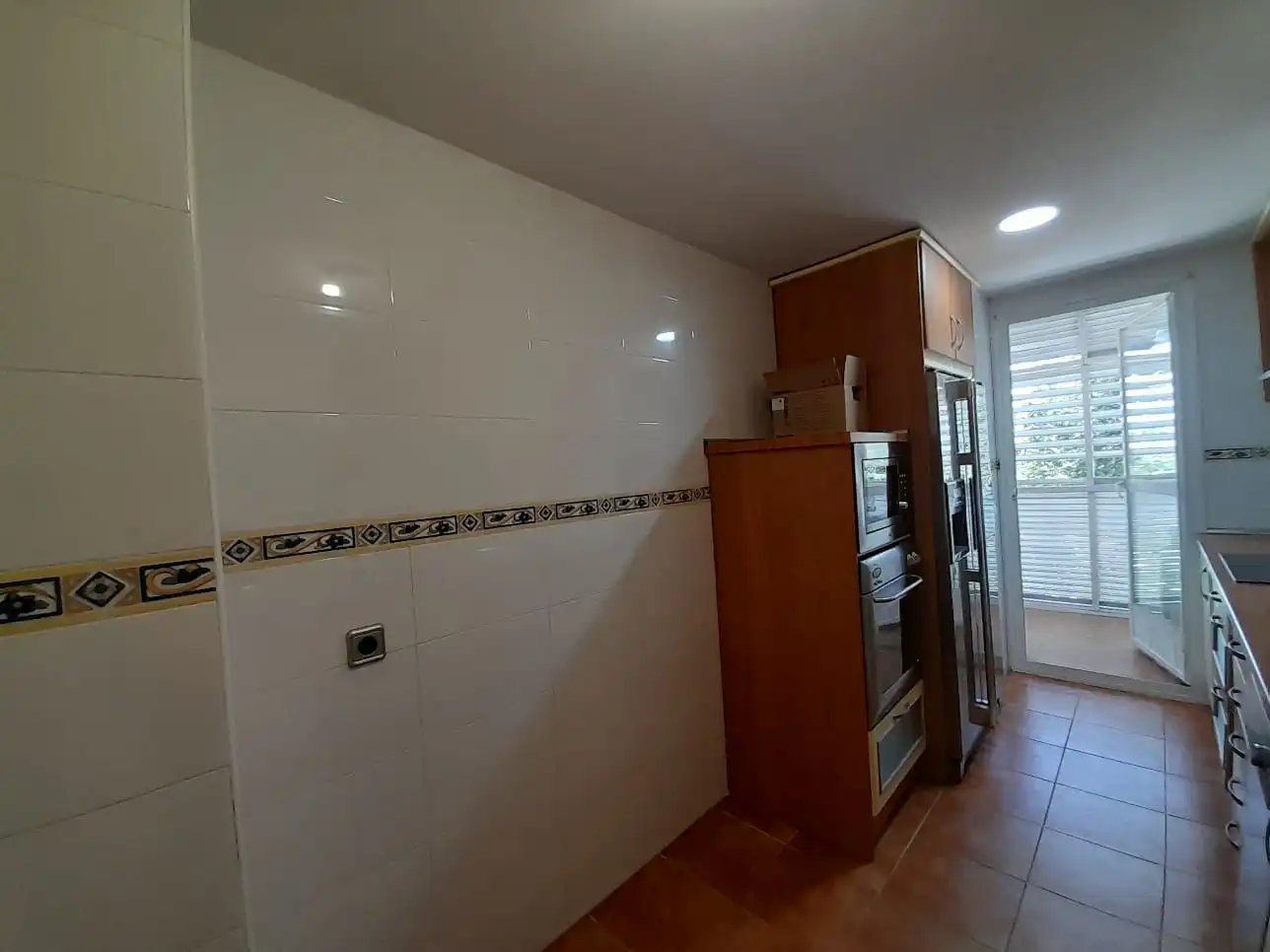 Kitchen of Flat for sale in Madrid  with Air Conditioner, Heating and Storage room