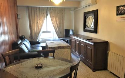 Living room of Flat to rent in  Granada Capital  with Air Conditioner