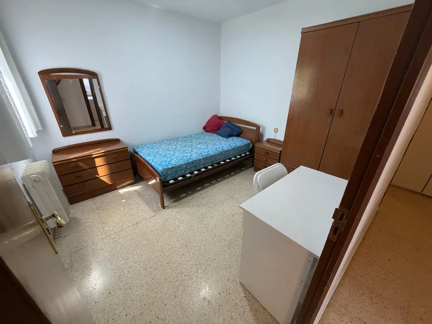 Schlafzimmer von Wohnung zur Miete in Lleida mit Klimaanlage, Heizung und Möbliert
