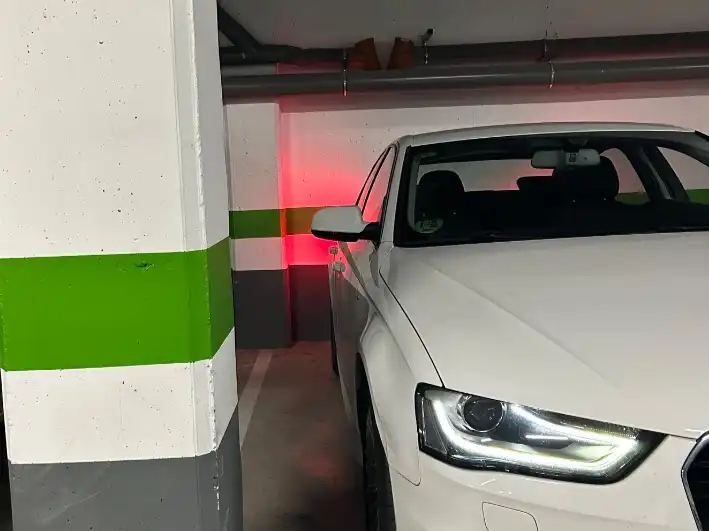 Parkplatz von Garage zur Miete in Zaragoza