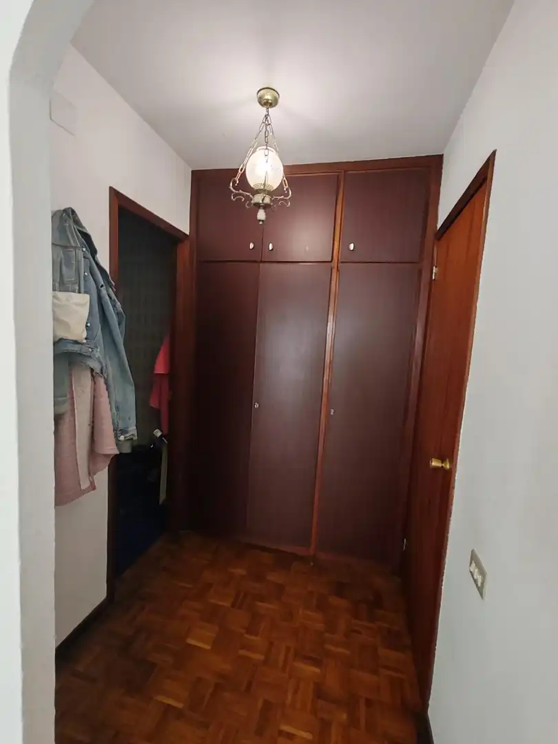 Habitación de Edificio en venta en Boiro