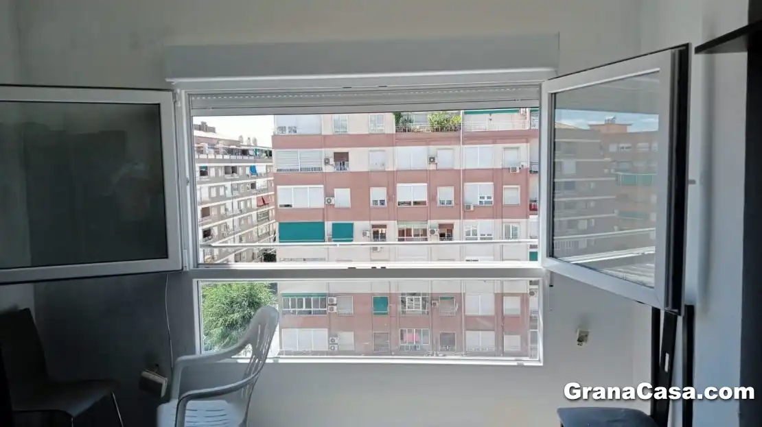 Terrasse von Wohnung zur untervermieten in Granada mit Klimaanlage, Heizung und Möbliert