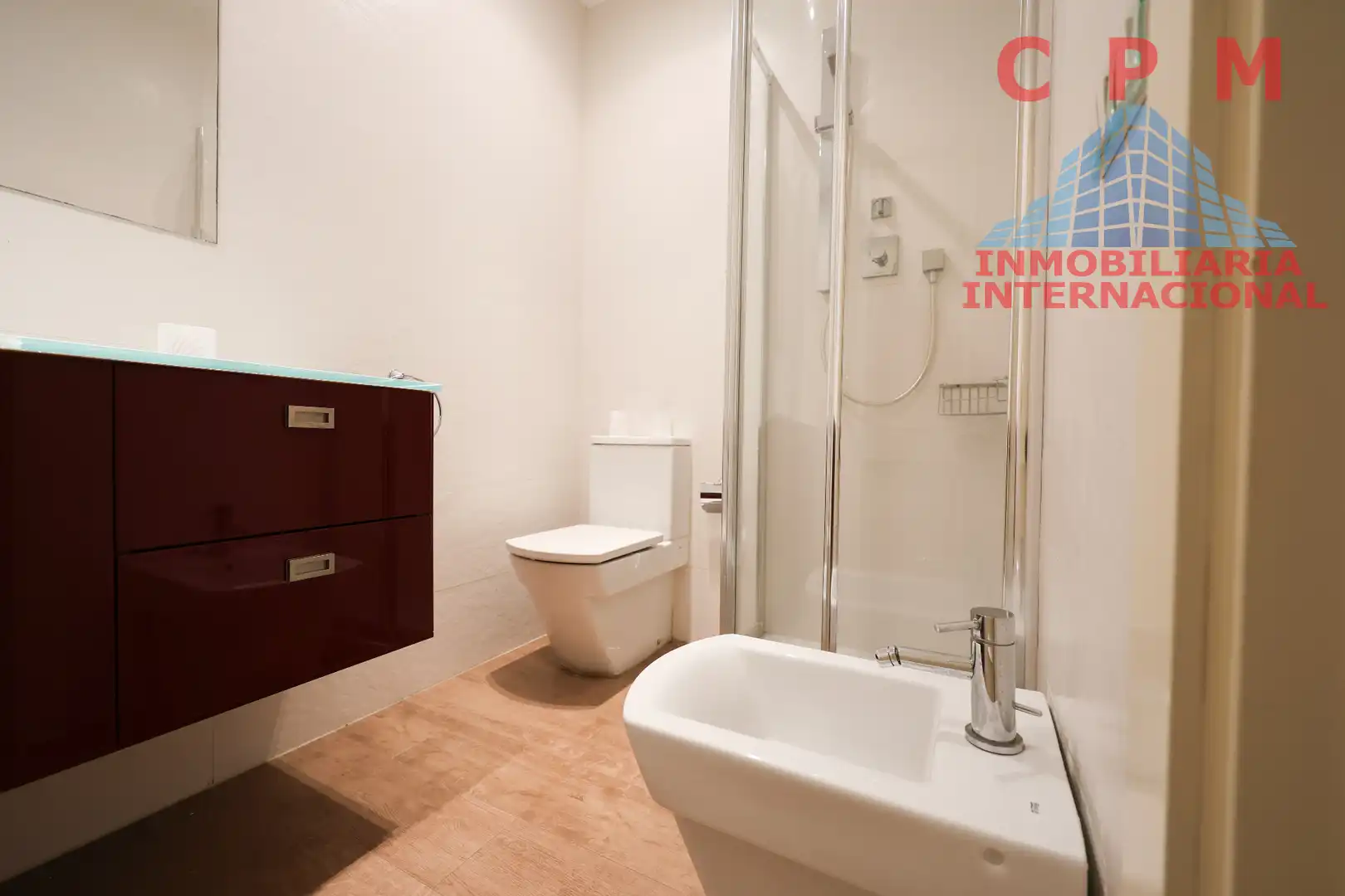 Bany de Casa o xalet de lloguer en Madrid amb Aire condicionat, Calefacció i Jardí privat