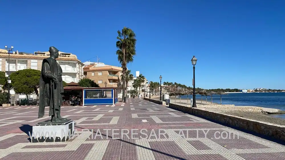 Vista exterior de Piso en venta en Los Alcázares con Aire acondicionado, Terraza y Trastero