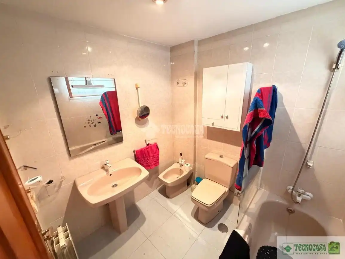 Baño de Piso en venta en Ciudad Real con Aire acondicionado y Balcón