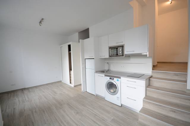 Piso en Venta en Calle de Rueza en Lucero