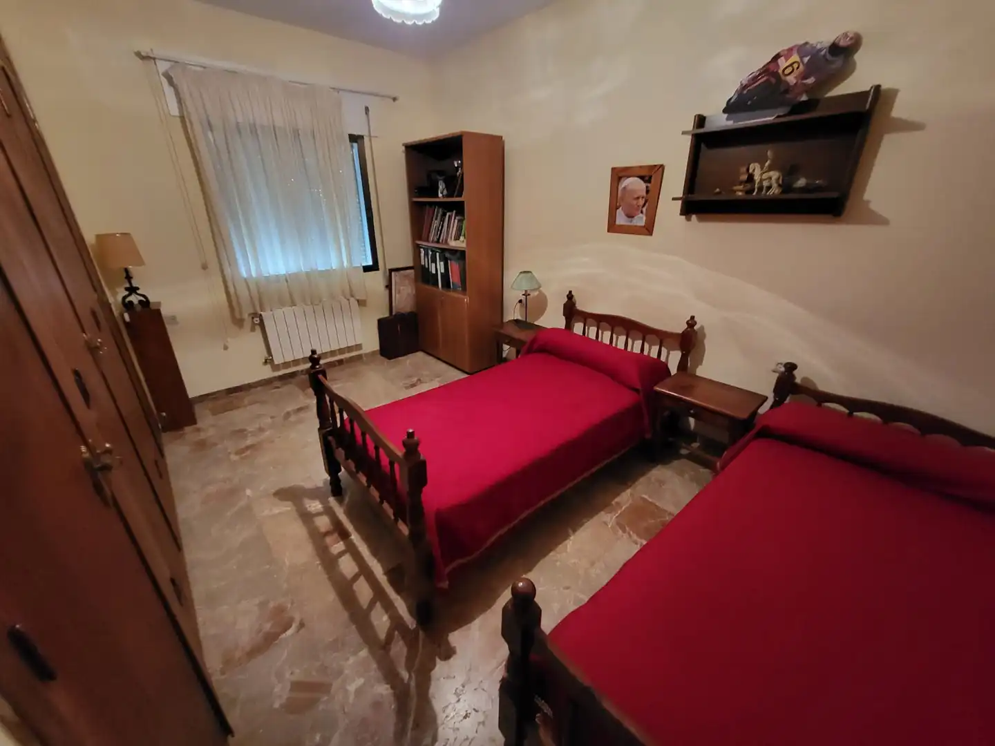 Dormitori de Casa o xalet en venda en Cáceres amb Aire condicionat, Calefacció i Jardí privat