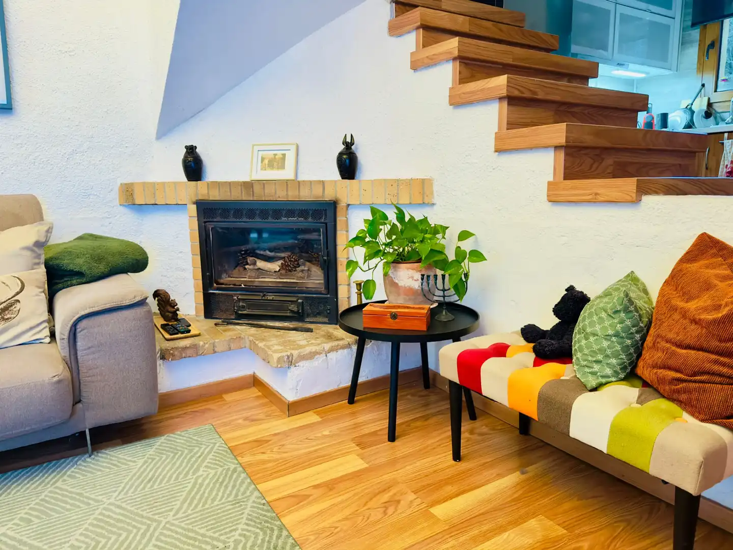 Sala de estar de Casa adosada en venta en L'Estartit con Aire acondicionado, Calefacción y Jardín privado