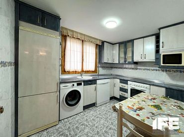 Casa amb jardí en venda a Alagón