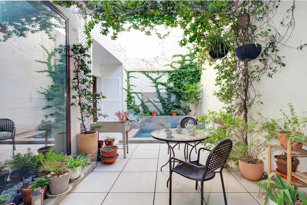 Terrace of Single-family semi-detached for sale in  Granada Capital  with Swimming Pool