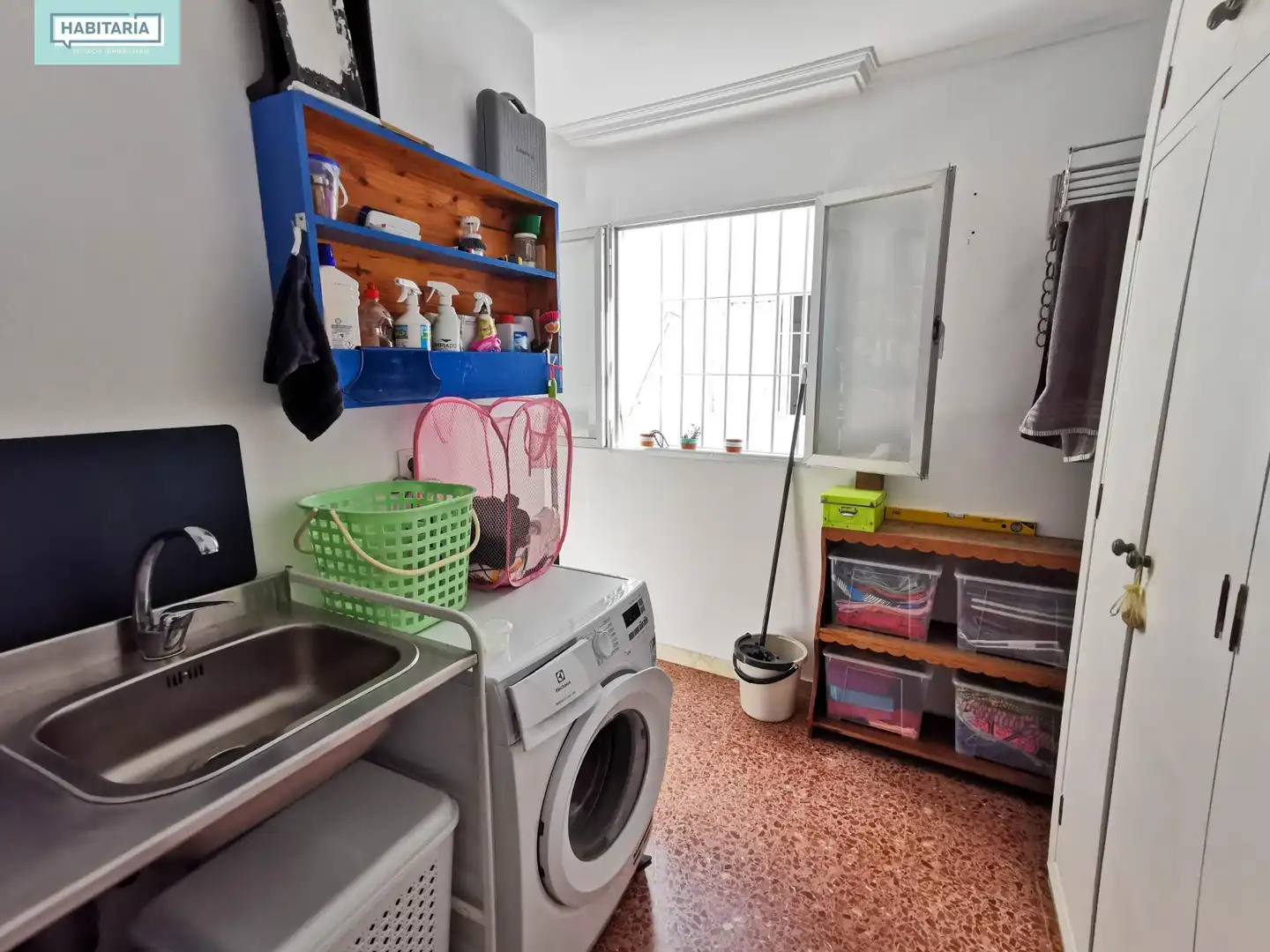Kitchen of Houses for sale in Málaga  with Terrace and Balcony