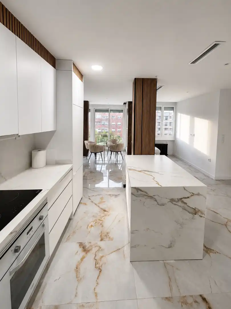 Cuina de Apartament de lloguer en Murcia amb Aire condicionat, Moblat i Rentadora