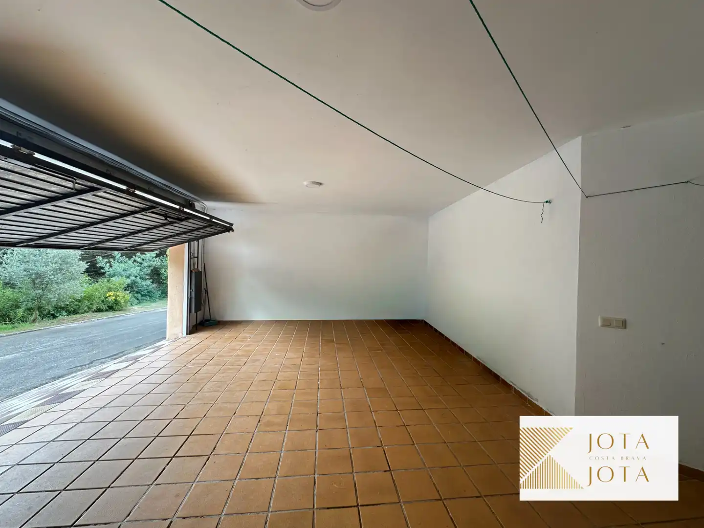 House with pool for sale in Aiguaviva Parc, imagen 22