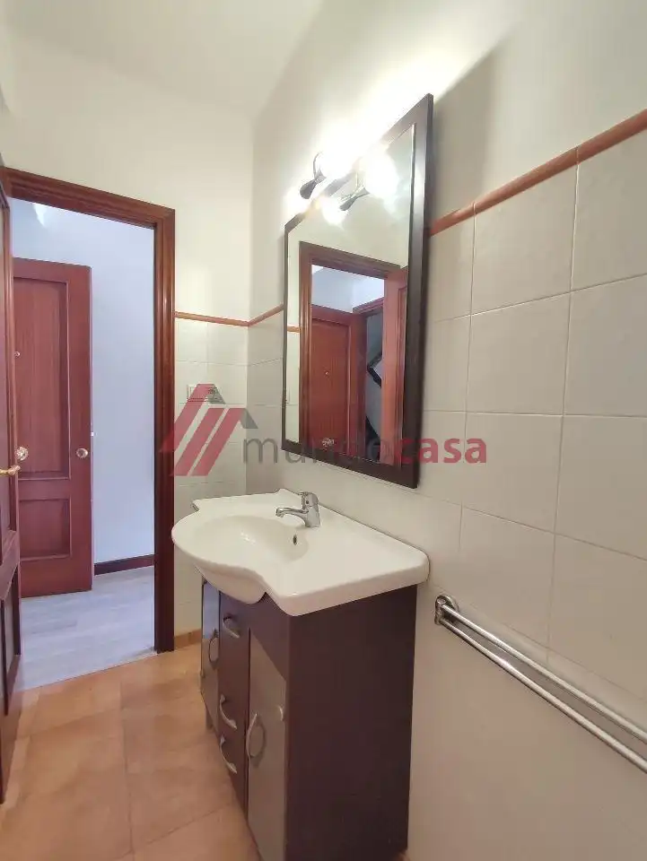 Bathroom of Flat for rent in Ferrol  with Furnished and Pets allowed