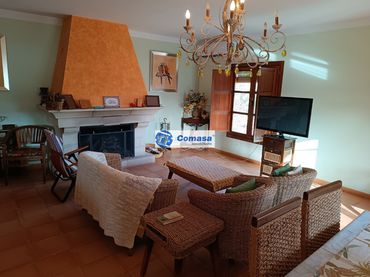 Casa amb piscina en venda a Fuensanta de Martos