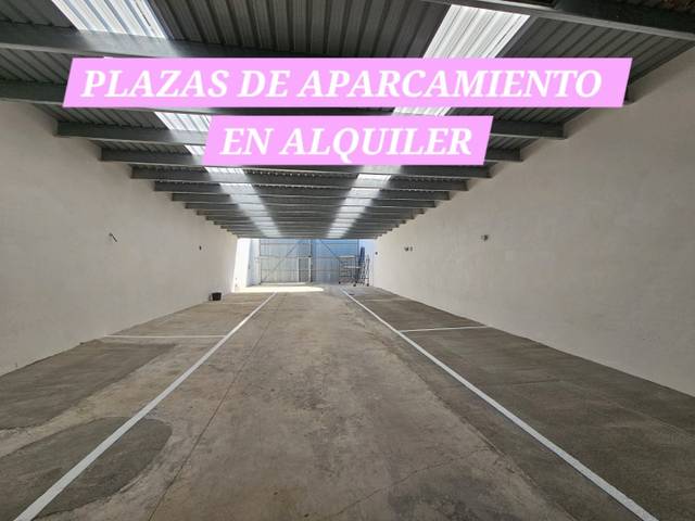 Garaje en Alquiler en Calle José Fernández Jiménez, 67 en Moriles