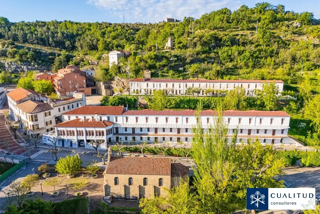 Vista exterior de Edificio en venta en Benassal