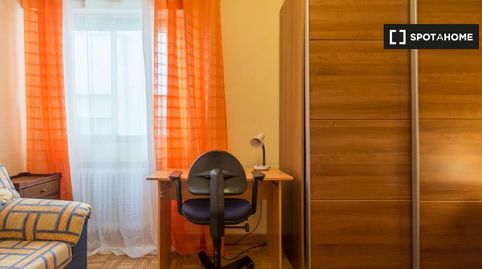 Foto 3 de Piso de alquiler en Reyes Católicos, Alcalá de Henares