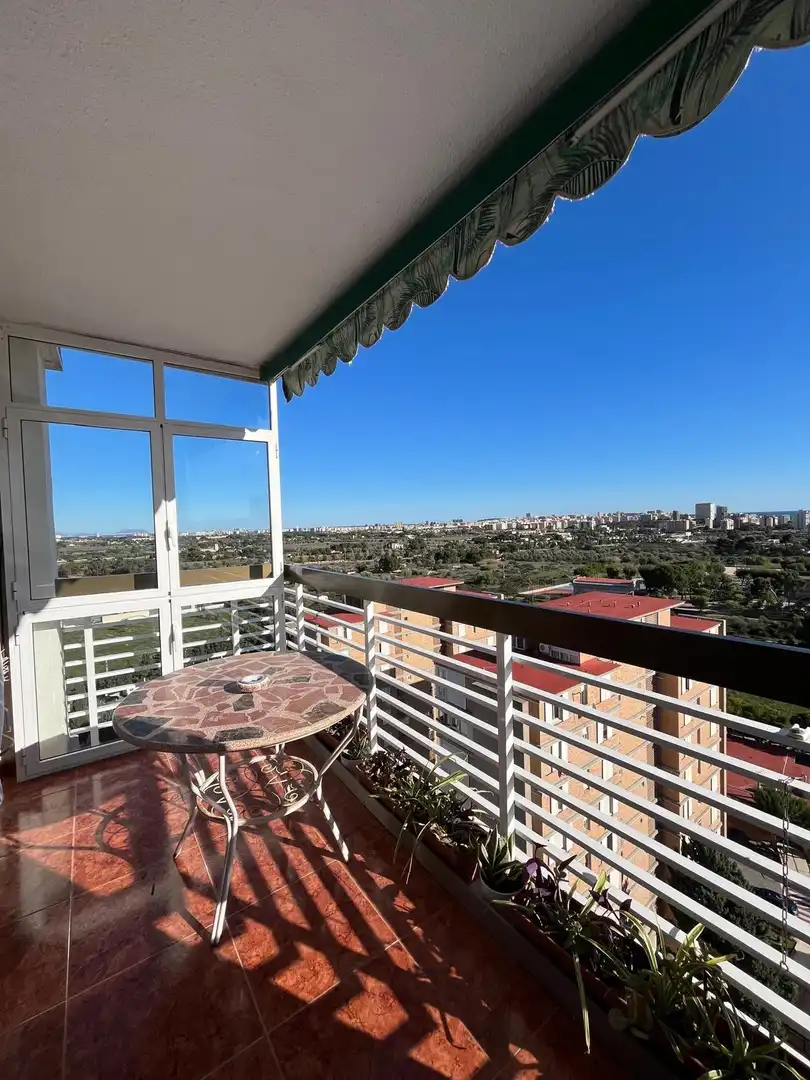 Wohnung mit Balkon zur Miete in Garbinet - Vistahermosa