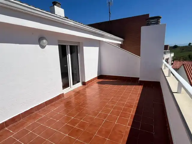 Terrasse von Maisonette zum Verkauf in Piélagos mit Heizung, Terrasse und Abstellraum