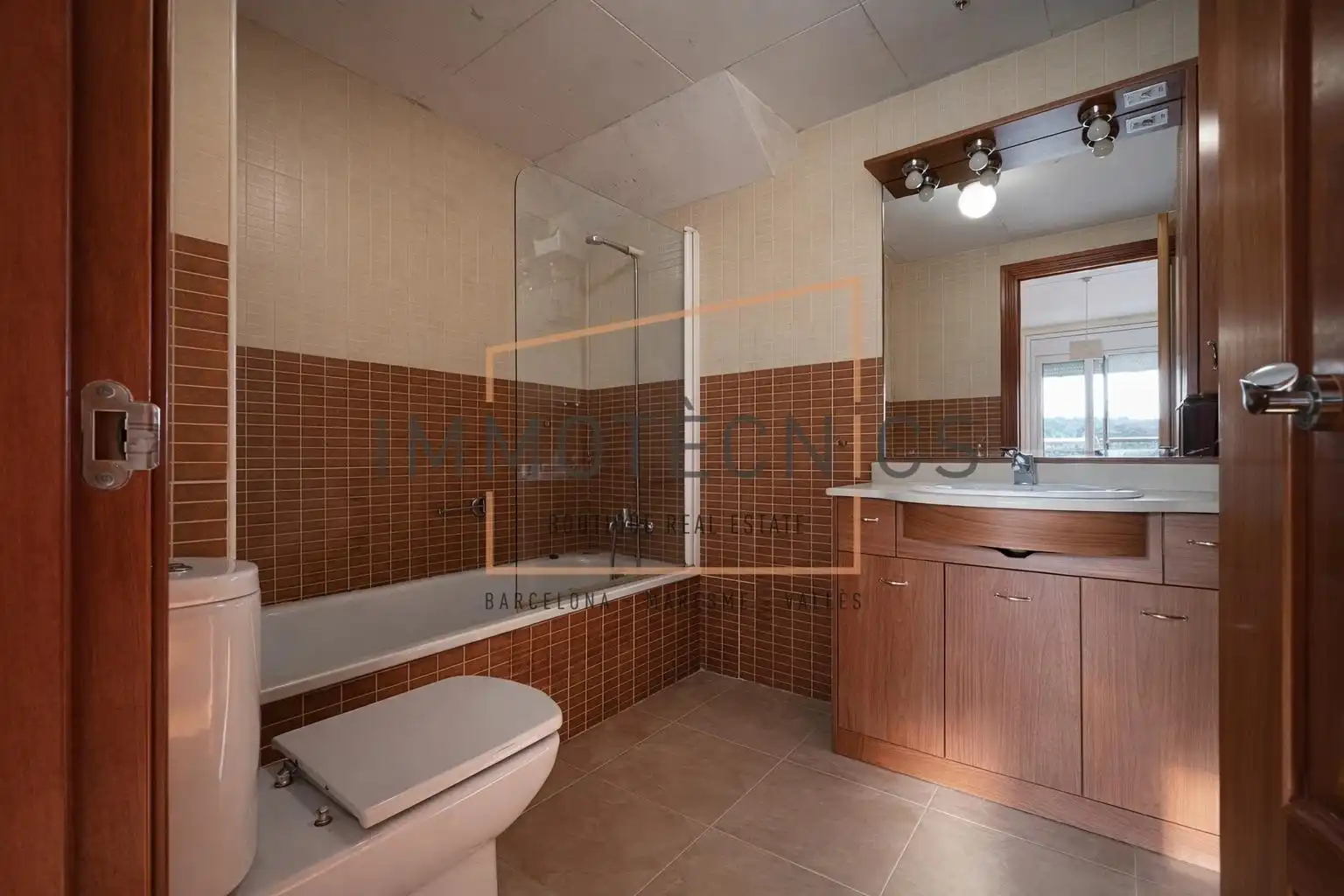 Baño de Ático en venta en Tordera con Aire acondicionado, Calefacción y Balcón