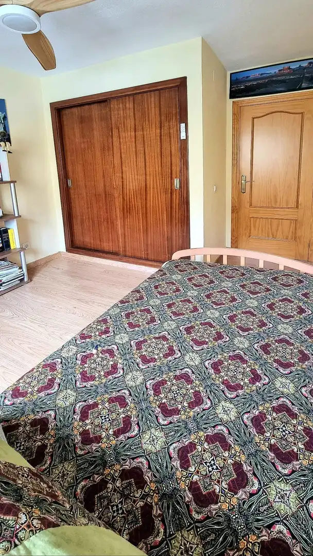 Dormitori de Pis en venda en Benalmádena amb Aire condicionat, Terrassa i Moblat