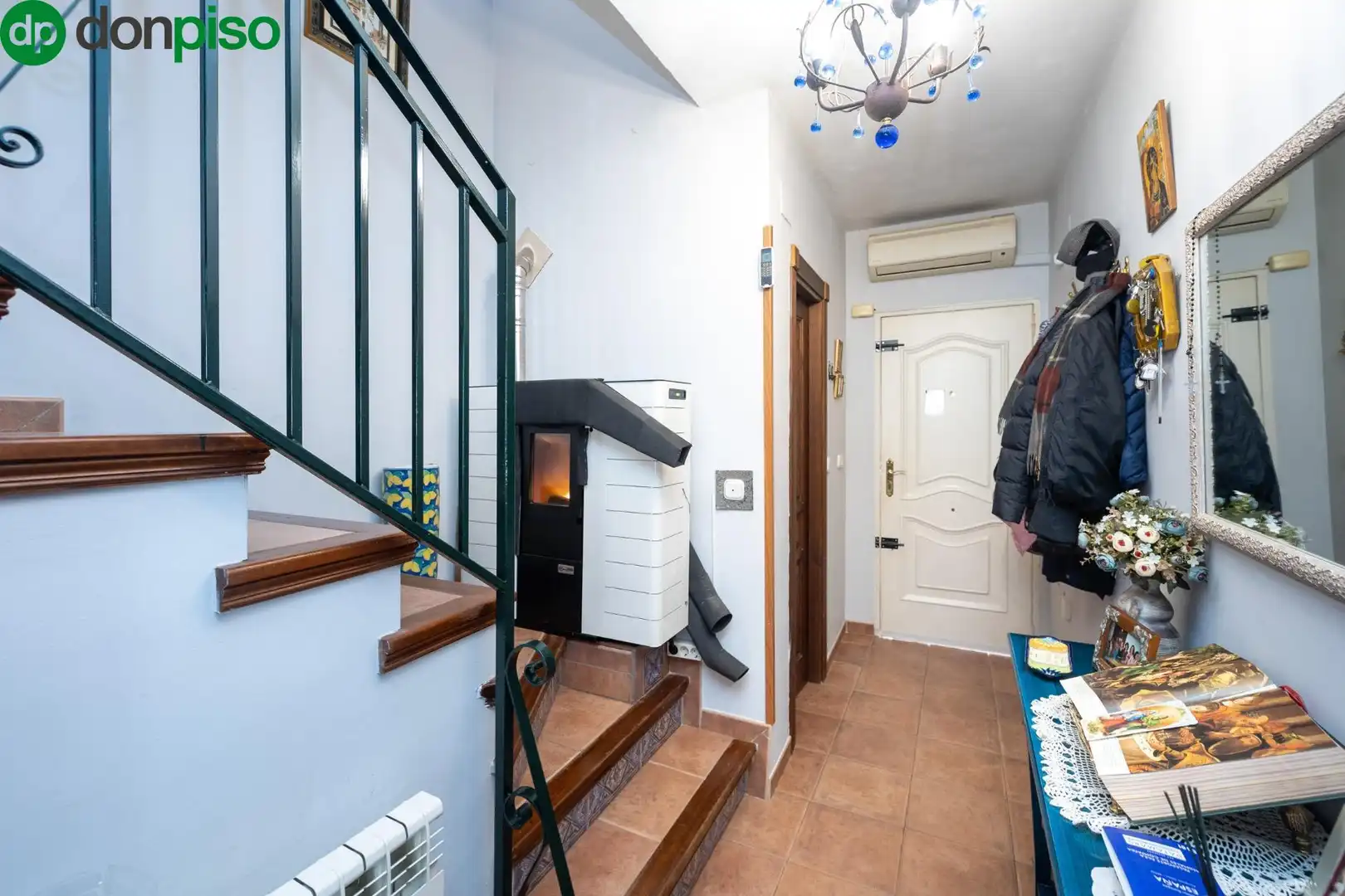 Casa con terraza en venta en Calle ALPES, imagen 17