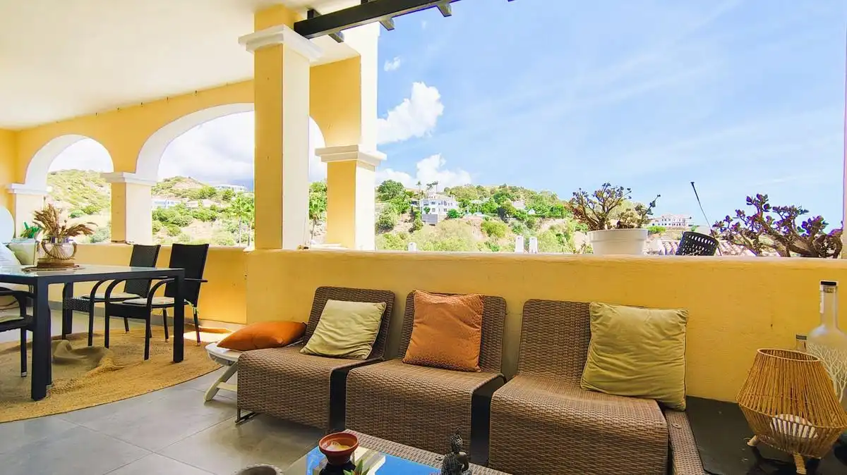 Apartamento con piscina en venta en Calle HERROJO EL 2, imagen 16