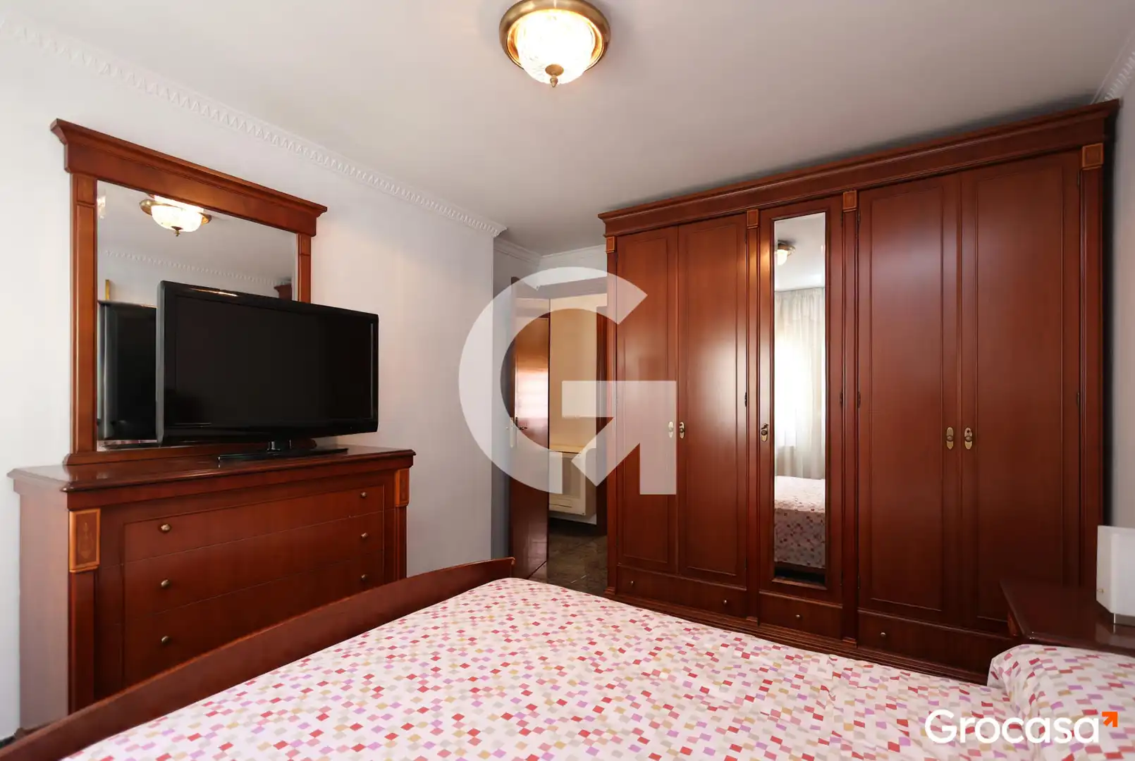 Habitación de Piso en venta en L'Hospitalet de Llobregat con Aire acondicionado, Calefacción y Balcón
