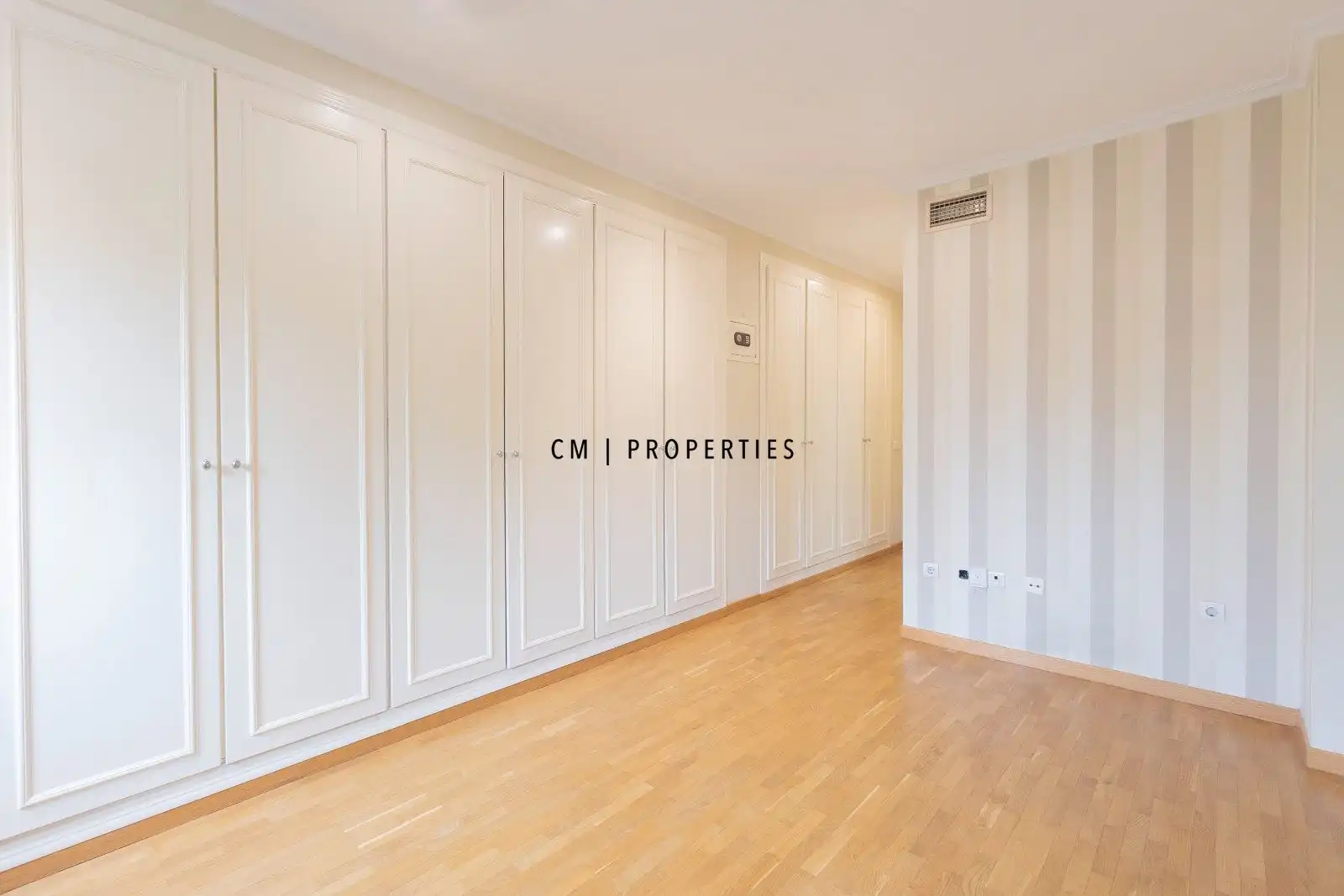Habitación de Piso de alquiler en Valencia con Aire acondicionado, Calefacción y Parquet