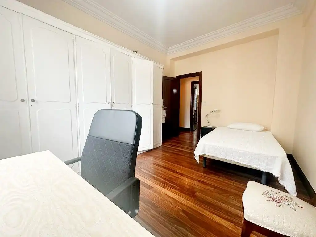 Habitación de Piso de alquiler en Bilbao  con Calefacción
