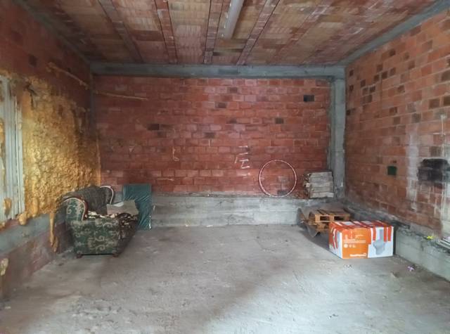 Local comercial en Alquiler en Calle Antonio Machado, 1 en Raíces