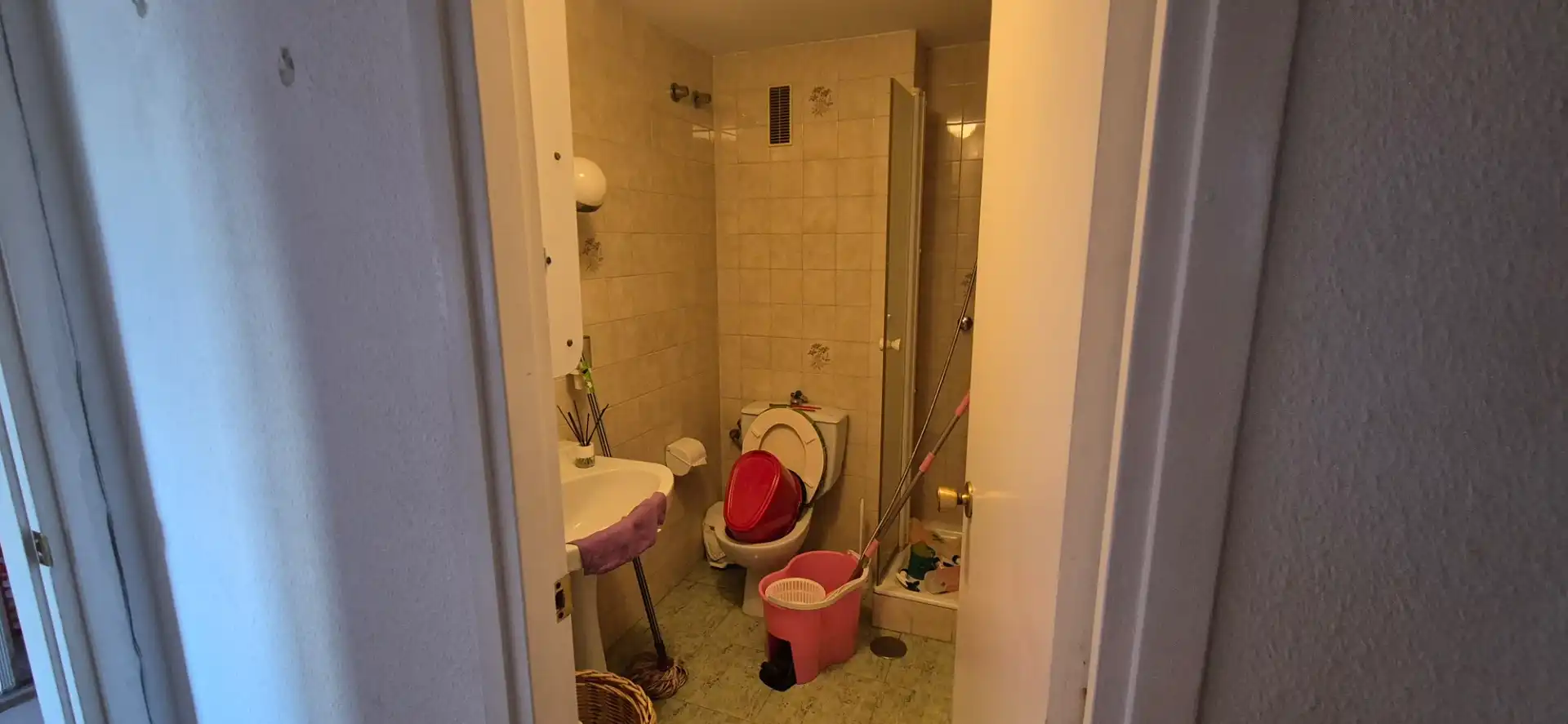 Baño de Piso en venta en Málaga con Terraza y Trastero
