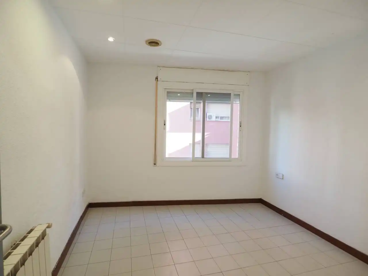 Flat with terrace for sale in Avenida Sant Esteve, imagen 8