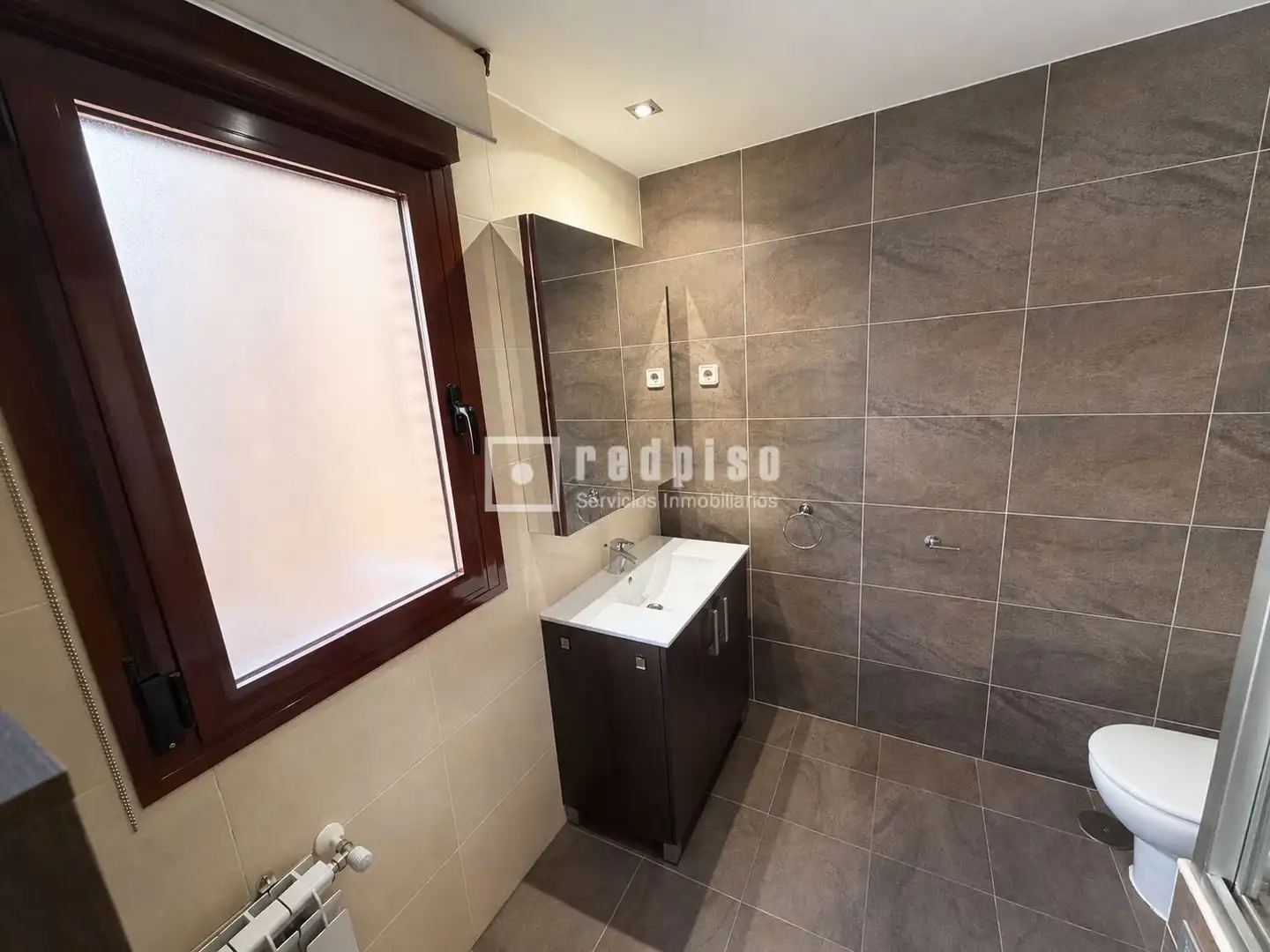 Bathroom of Attic for sale in Alovera  with Air Conditioner, Heating and Parquet flooring