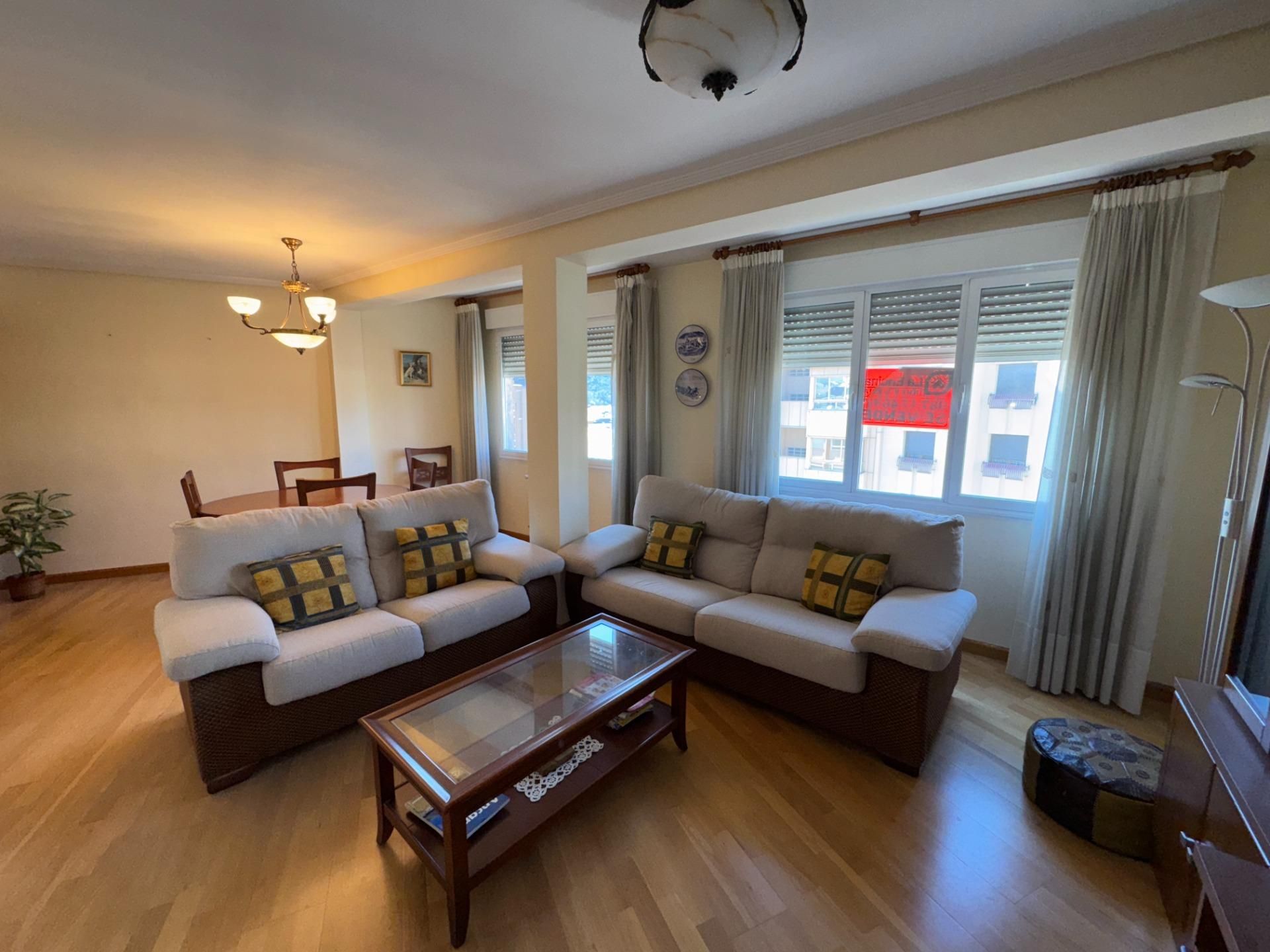 Living room of Flat for sale in Ponferrada  with Heating, Terrace and Storage room