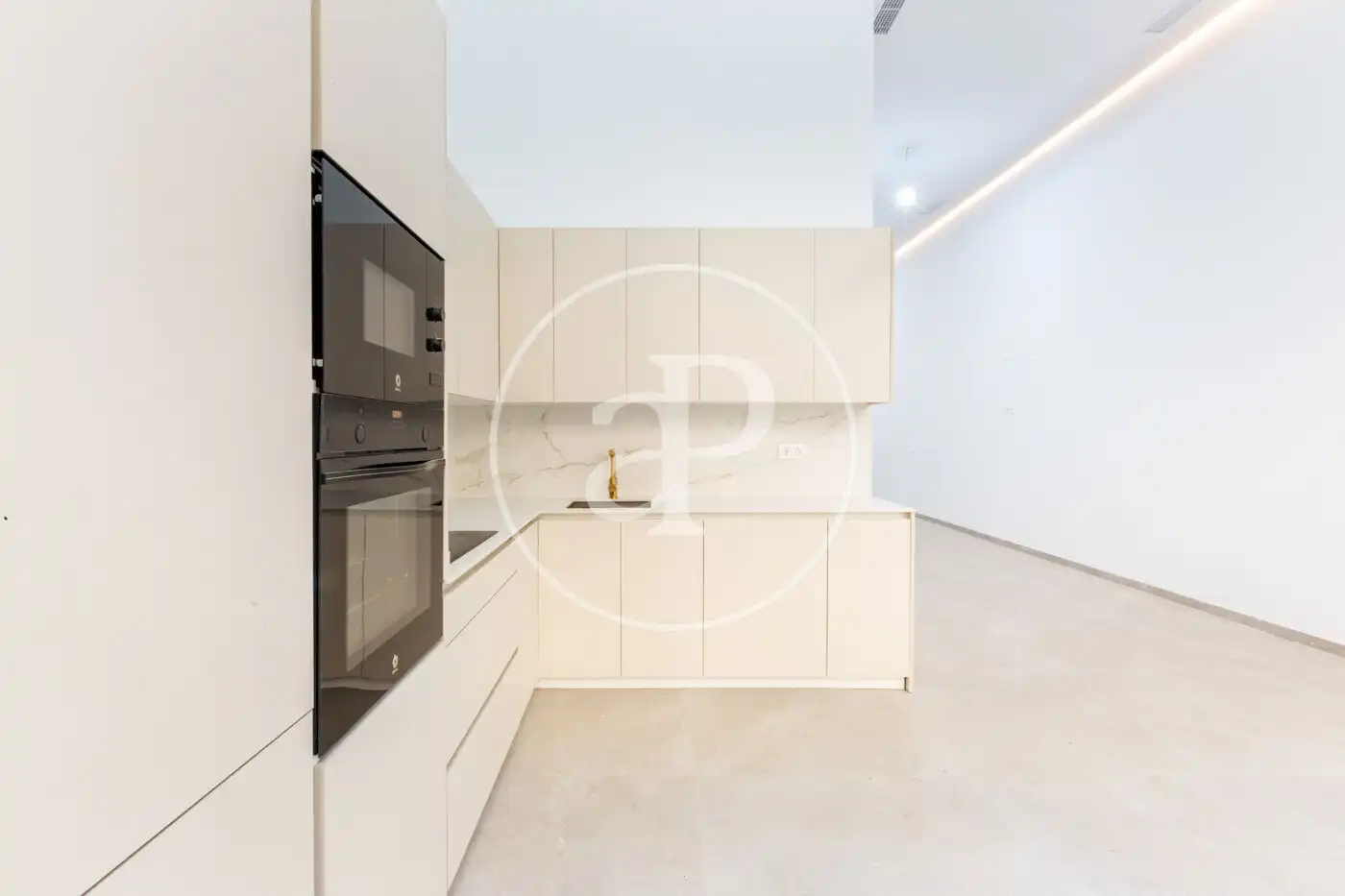 Cocina de Piso en venta en Valencia con Aire acondicionado, Calefacción y Trastero